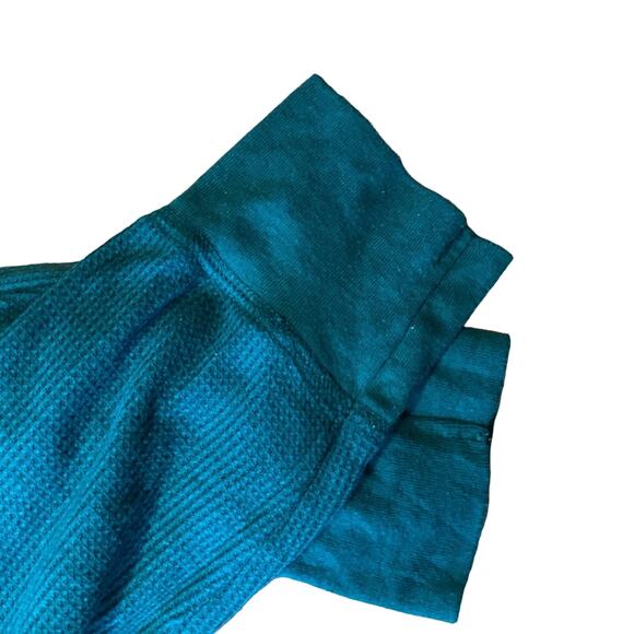 Merona Green Long Sleeve Waffle Shirt - Picture 2 of 5